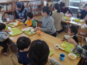Photo：２月１４日　子育て支援の様子
