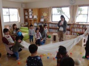 Photo：3月23日　子育て支援の様子