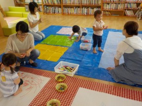 Photo：6月1日　子育て支援の様子