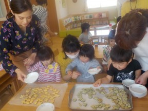 Photo：3月28日(水）子育て支援の様子