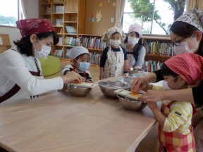 Photo：5月９日（水）子育て支援の様子