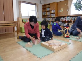 Photo：12月6日(木)の子育て支援の様子