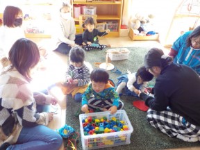 Photo：2月7日（金）子育て支援の様子