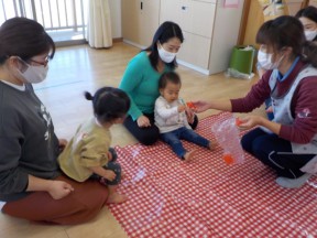 Photo：１２月１６日（水）子育て支援の様子