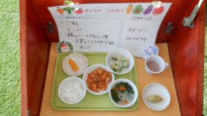 １２月１１日（木）　ランチ＆おやつ