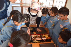 年長児　食育体験「おせち」